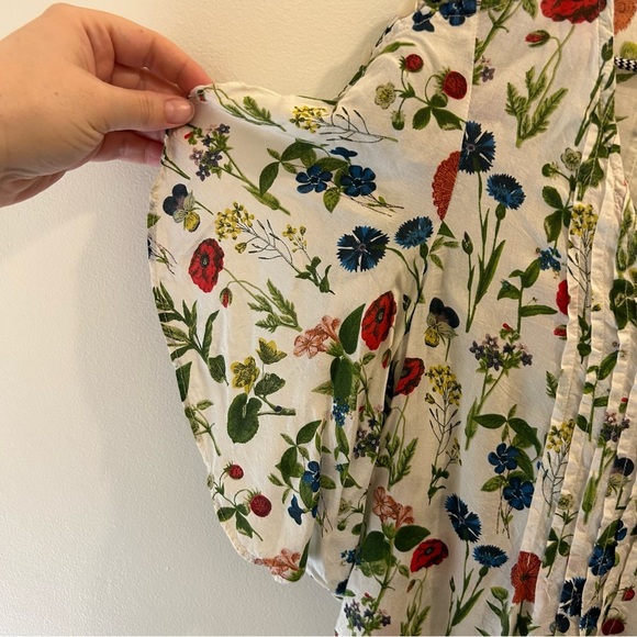 Anthropologie Maeve Maya Flutter Sleeve Top 0 floral white green blue red - Picture 5 of 10